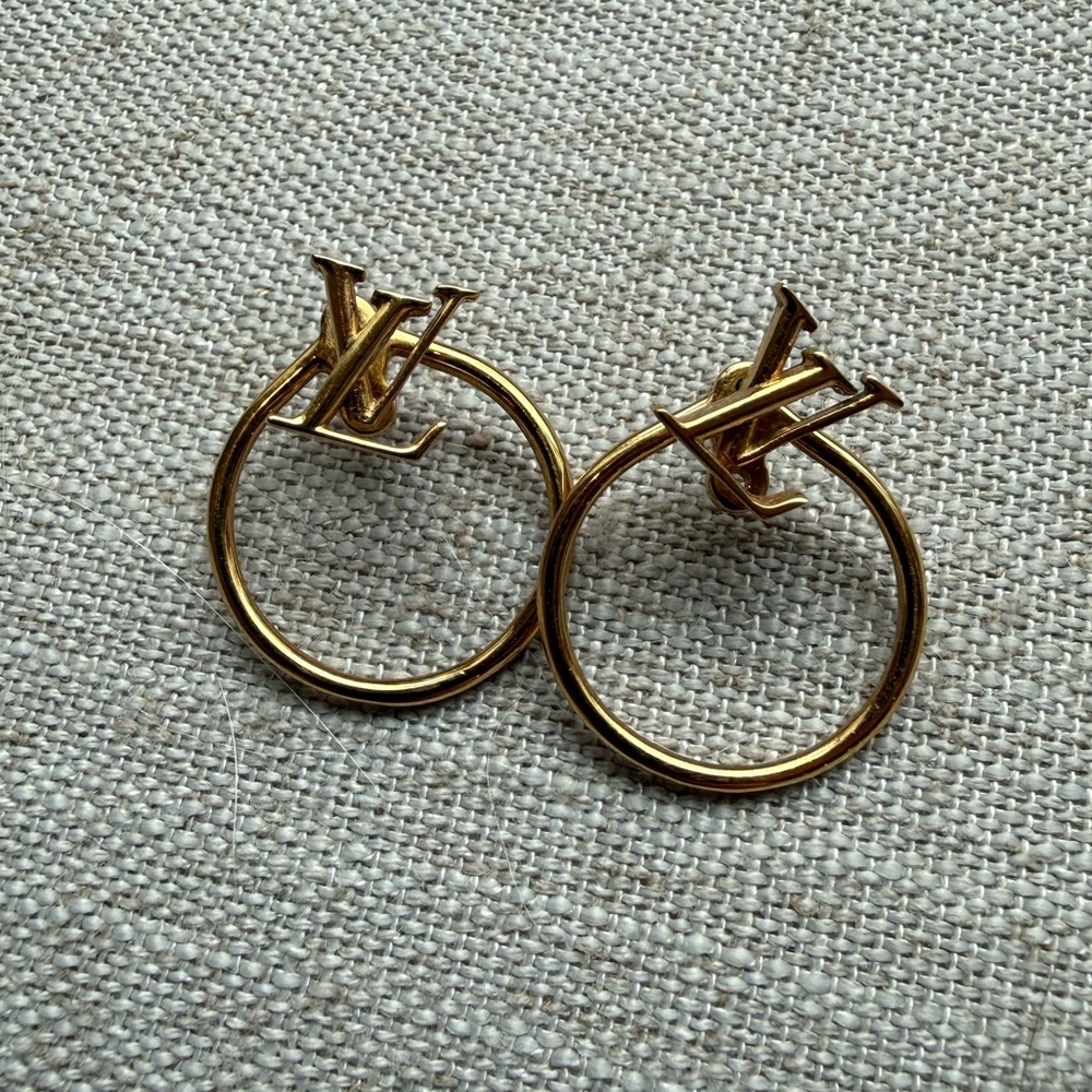 Louis Vuitton | Authentic Louis Vuitton Eclipse Earrings